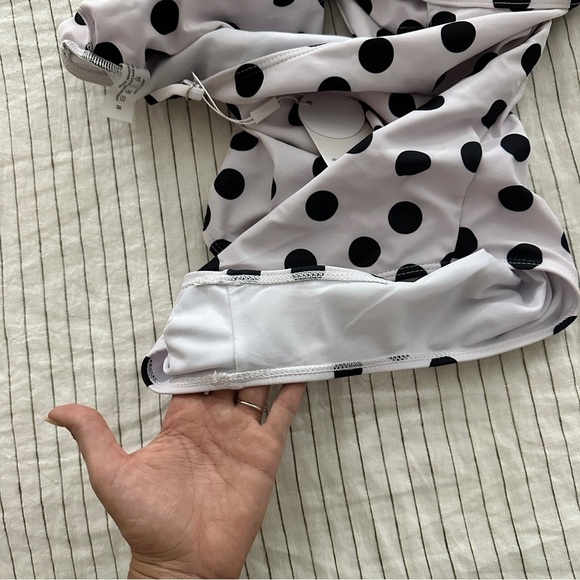 NWT One Shoulder Ruffle Polka Dot One Piece Swimsuit - Picture 6 of 10